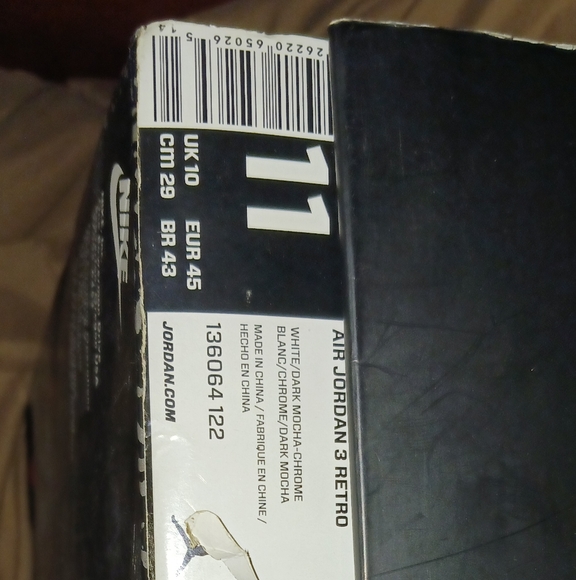 Air Jordan 3 Retro shoes - Picture 6 of 9
